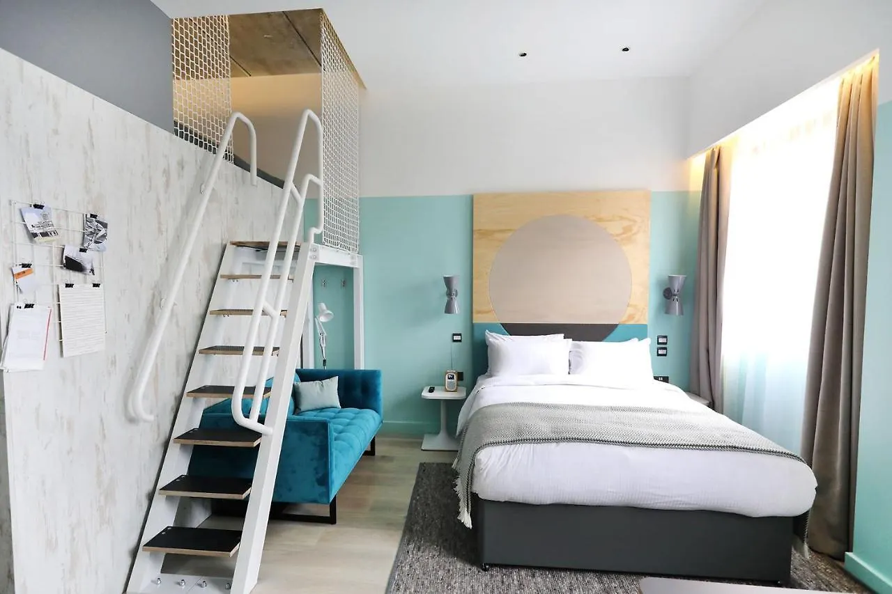 Room2 Southampton Hometel Hotel